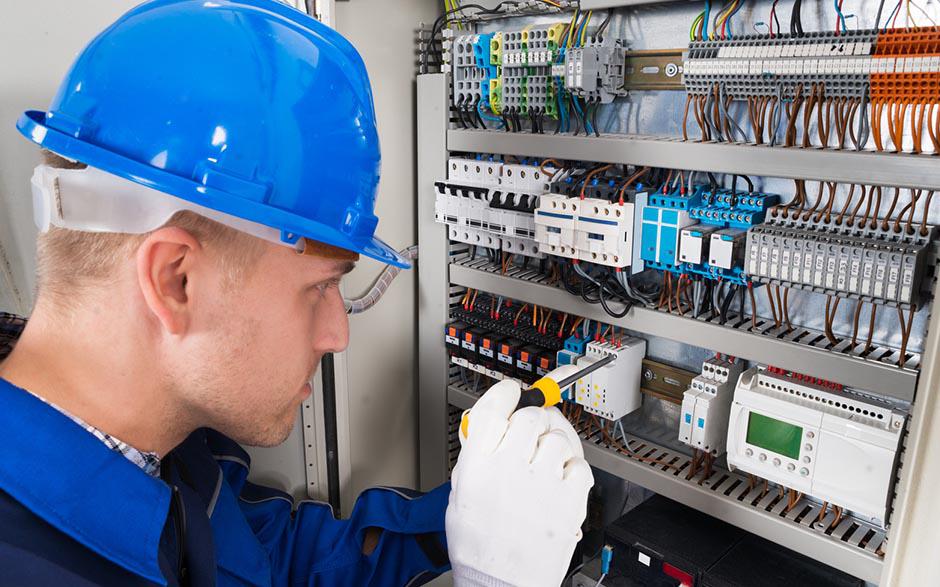 besoin d'un électricien Vauréal